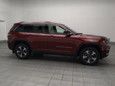 Used 2022 Jeep Grand Cherokee Limited 4xe w/ MOPAR Finishing Package AWD/4WD image 11