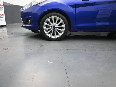 Used 2014 Ford Fiesta SE w/ Equipment Group 201A FWD image 15
