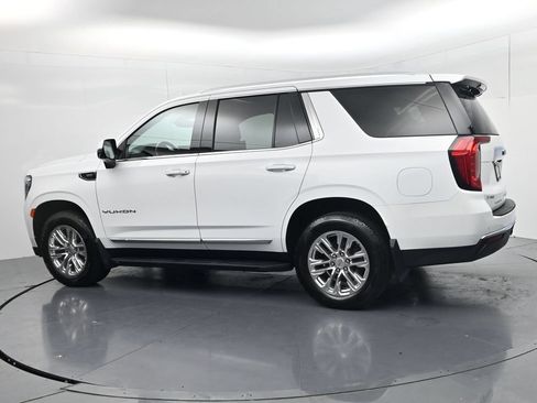 Used 2022 GMC Yukon SLT w/ SLT Premium Package AWD/4WD image 5