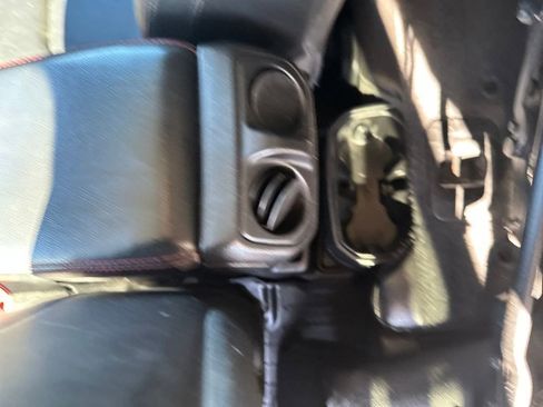 Used 2021 Jeep Wrangler Unlimited Rubicon image 24