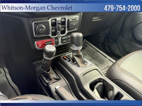 Used 2021 Jeep Gladiator Mojave AWD/4WD image 17