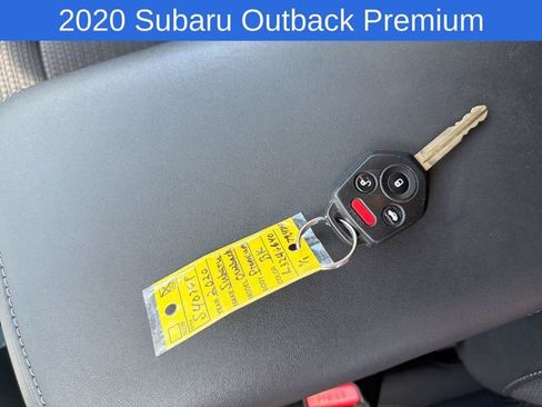 Used 2020 Subaru Outback Premium AWD/4WD image 30