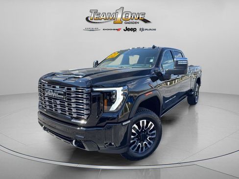 Used 2026 GMC Sierra 2500 Denali Ultimate w/ Max Trailering Package image 4