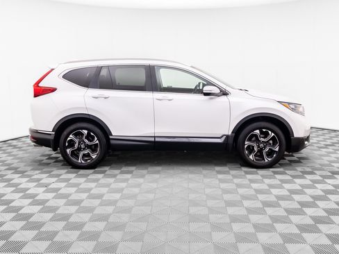 Used 2019 Honda CR-V Touring image 7