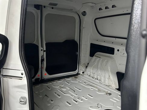 Used 2022 RAM ProMaster City Tradesman FWD image 30