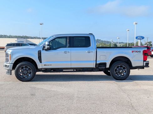 Certified 2023 Ford F250 Lariat w/ Sport Appearance Package AWD/4WD image 5