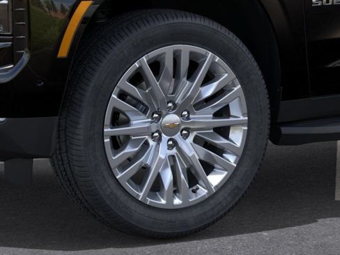 New 2026 Chevrolet Suburban Premier w/ Sun And Tow Package AWD/4WD image 9