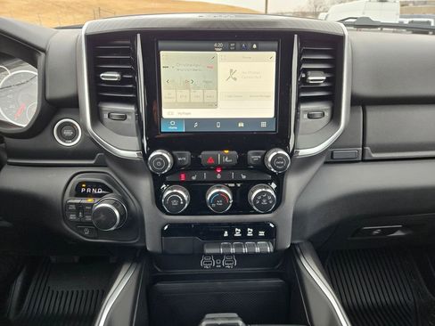 New 2026 RAM 1500 4x4 Crew Cab image 18