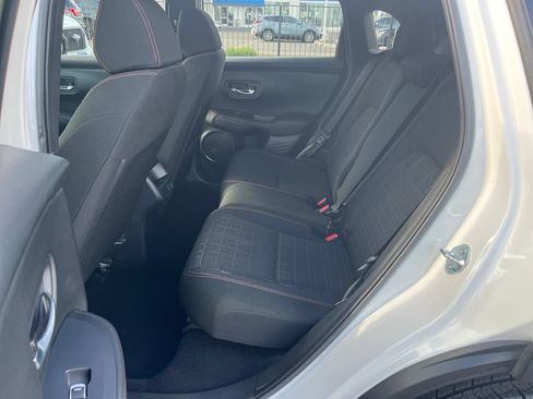 Certified 2024 Honda HR-V Sport image 19