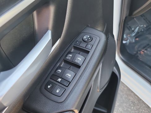 Used 2023 RAM 1500 Big Horn image 16