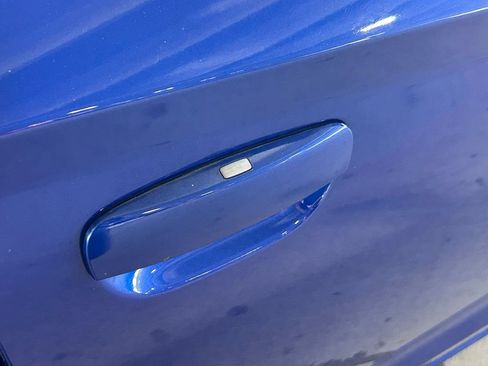 Used 2022 Dodge Charger SXT RWD image 11