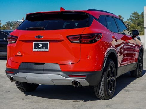 Used 2024 Chevrolet Blazer LT w/ Convenience Package image 8