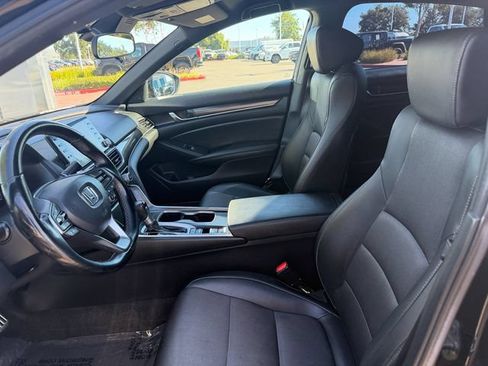 Used 2021 Honda Accord Sport image 13