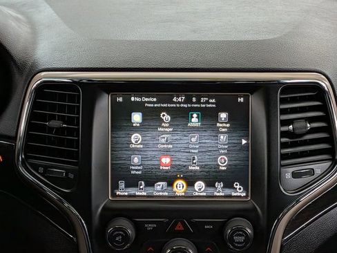 Used 2017 Jeep Grand Cherokee Limited w/ Luxury Group II image 29