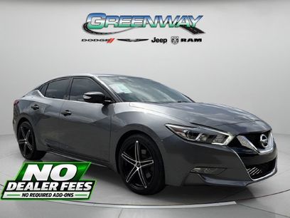 Used 2017 Nissan Maxima SR w/ Midnight Edition