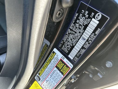 Used 2022 Lexus ES 350 w/ Accessory Package 2 FWD image 23