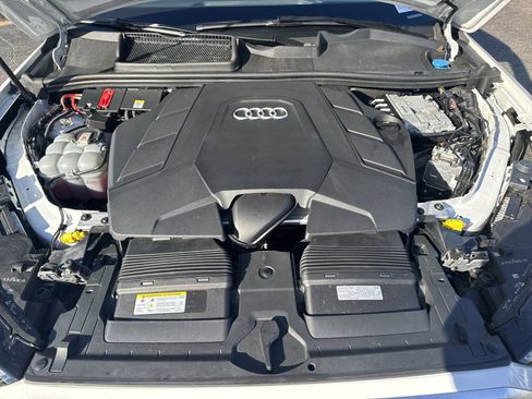 Used 2023 Audi Q7 3.0T Prestige w/ Prestige Package image 34