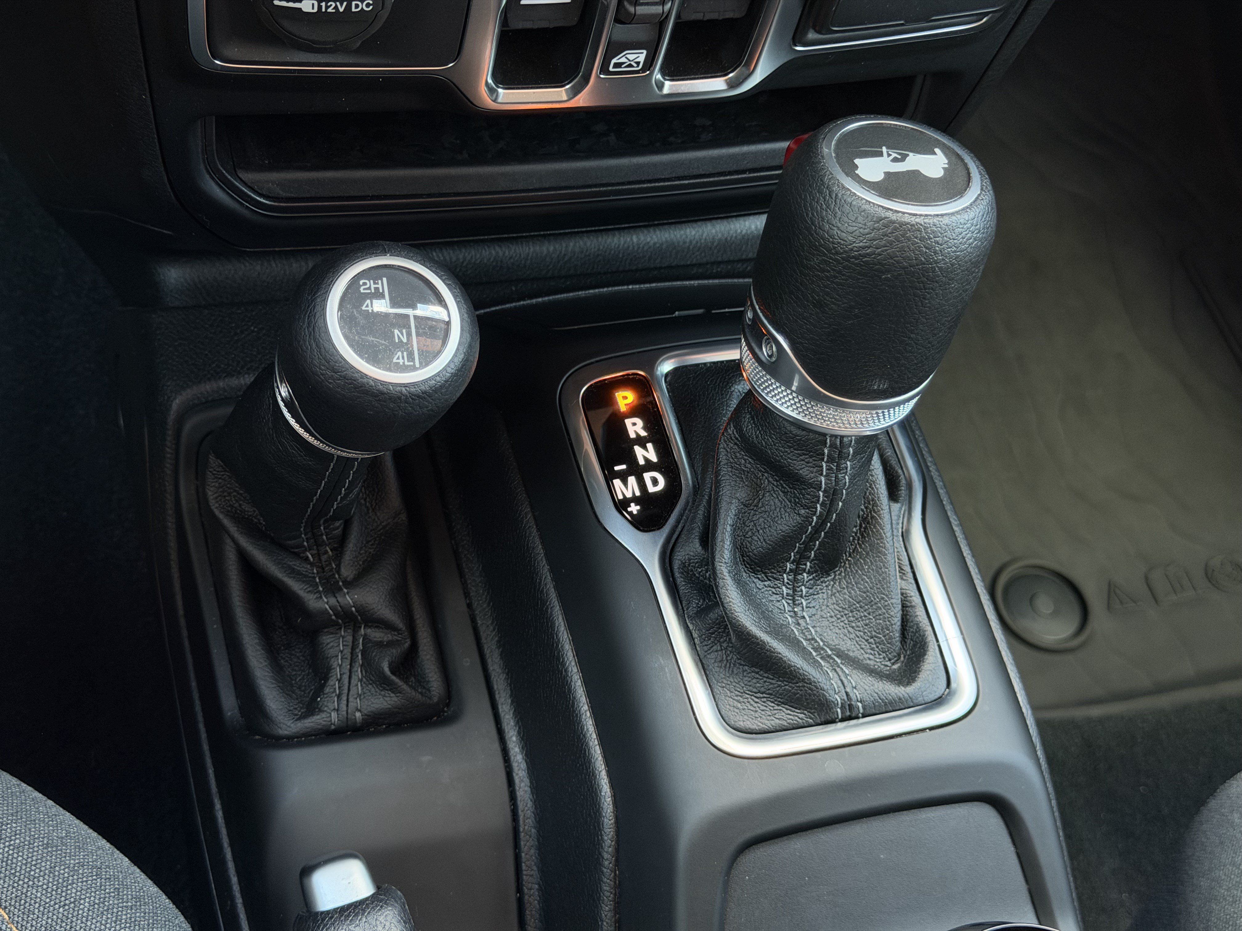 Used 2024 Jeep Wrangler Unlimited Sport AWD/4WD image 26