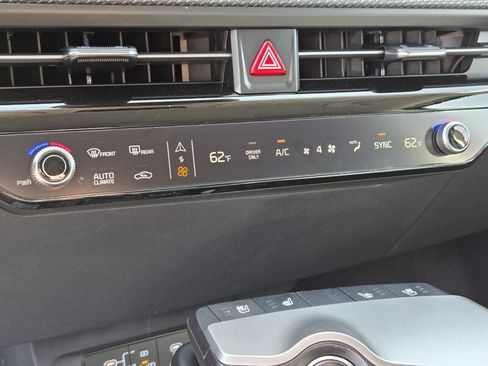 New 2025 Kia EV6 Wind image 13