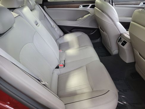 Used 2015 Hyundai Genesis 3.8 w/ Option Group 04 image 16