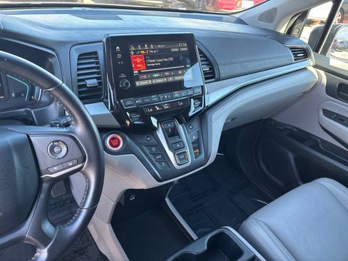 Used 2024 Honda Odyssey EX-L image 23