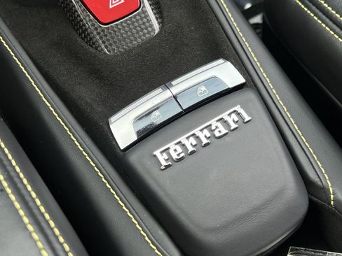 Used 2016 Ferrari 488 GTB RWD image 20