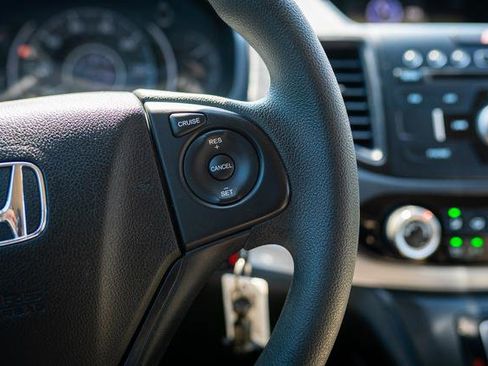 Used 2015 Honda CR-V LX image 35