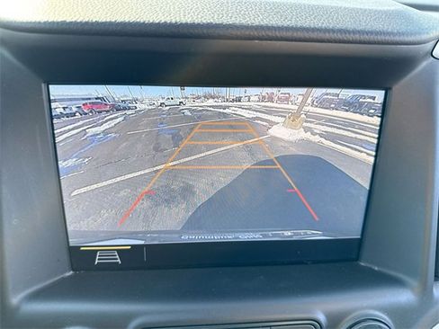 Used 2019 GMC Terrain SLT w/ Preferred Package image 17