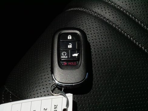 Used 2025 Honda HR-V EX-L image 31