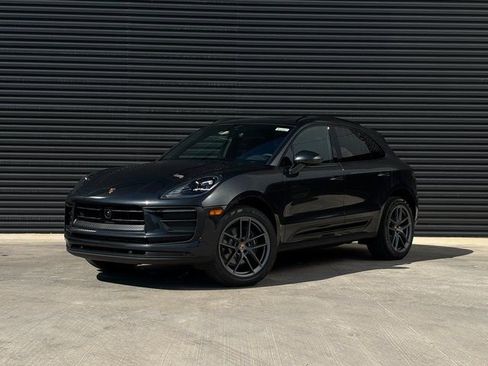 Certified 2026 Porsche Macan image 1