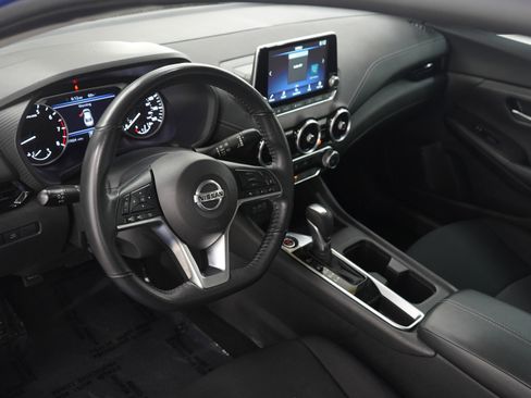 Used 2022 Nissan Sentra SV image 19