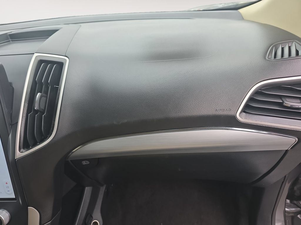 Used 2022 Ford Edge SEL AWD/4WD image 10