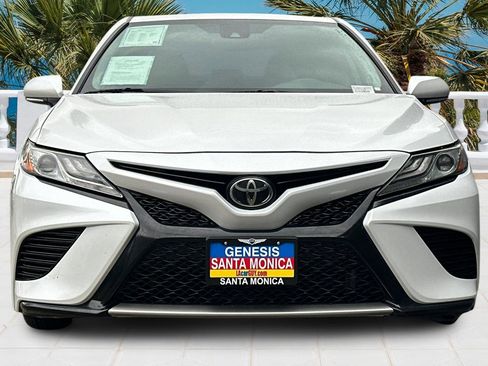 Used 2019 Toyota Camry XSE w/ Navigation Package image 9