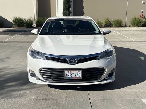 Used 2015 Toyota Avalon XLE image 8