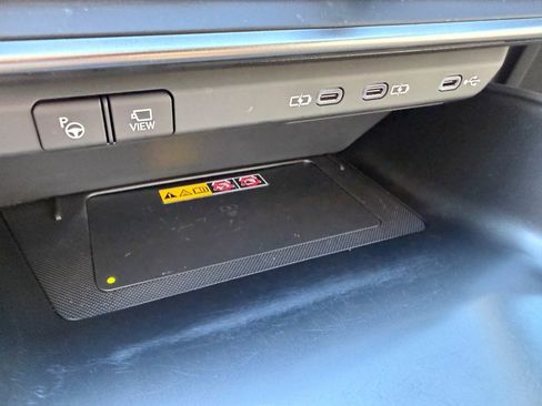 Used 2024 Lexus RZ 300e Premium w/ Technology Package image 27