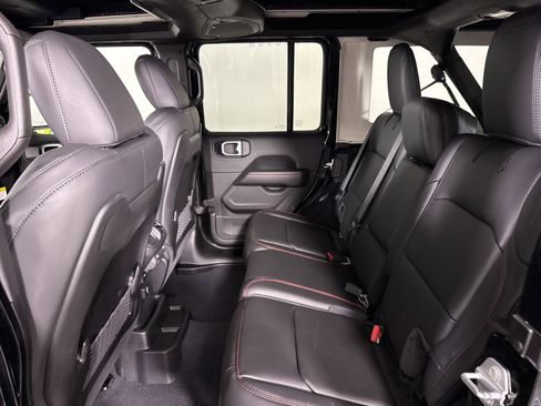 New 2026 Jeep Wrangler Unlimited Rubicon w/ Technology Group image 14