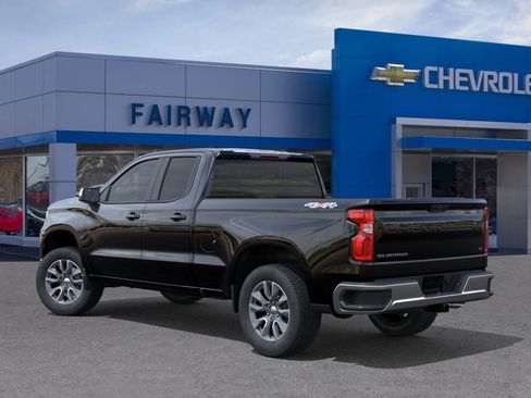 New 2026 Chevrolet Silverado 1500 LT image 3