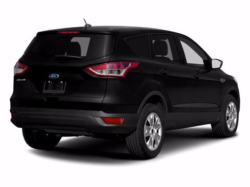 Used 2014 Ford Escape Titanium w/ Equipment Group 401A AWD/4WD image 2