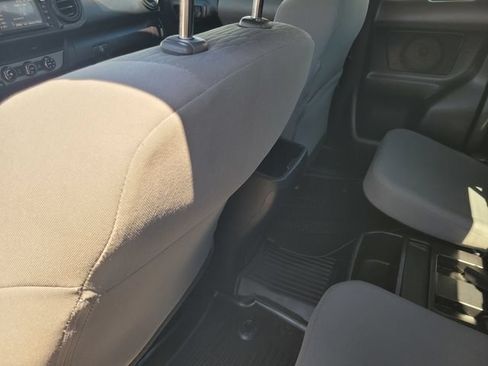 Used 2018 Toyota Tacoma SR w/ SR Convenience Package RWD image 14