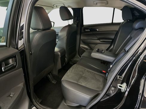 Used 2025 Mitsubishi Eclipse Cross SE AWD/4WD image 29