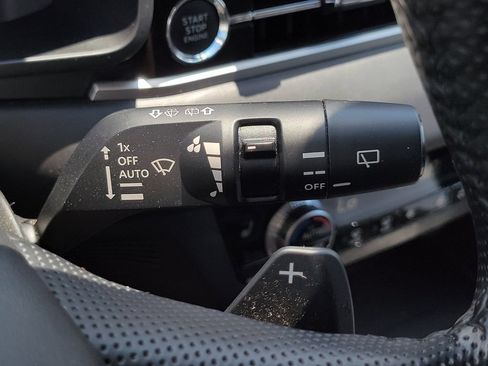 Used 2024 Mitsubishi Outlander SE FWD image 32