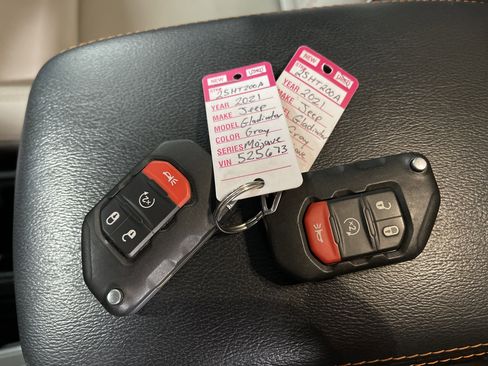 Used 2021 Jeep Gladiator Mojave image 26