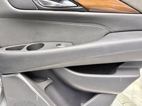 Used 2019 Cadillac Escalade Premium Luxury AWD/4WD image 14