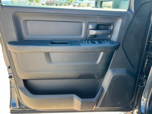 New 2026 RAM 2500 Tradesman AWD/4WD image 14