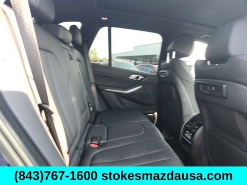 Used 2022 BMW X5 xDrive40i w/ Premium Package AWD/4WD image 24
