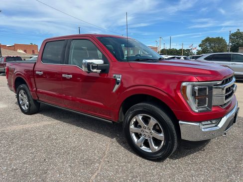 Used 2022 Ford F150 Lariat w/ Equipment Group 502A High AWD/4WD image 8