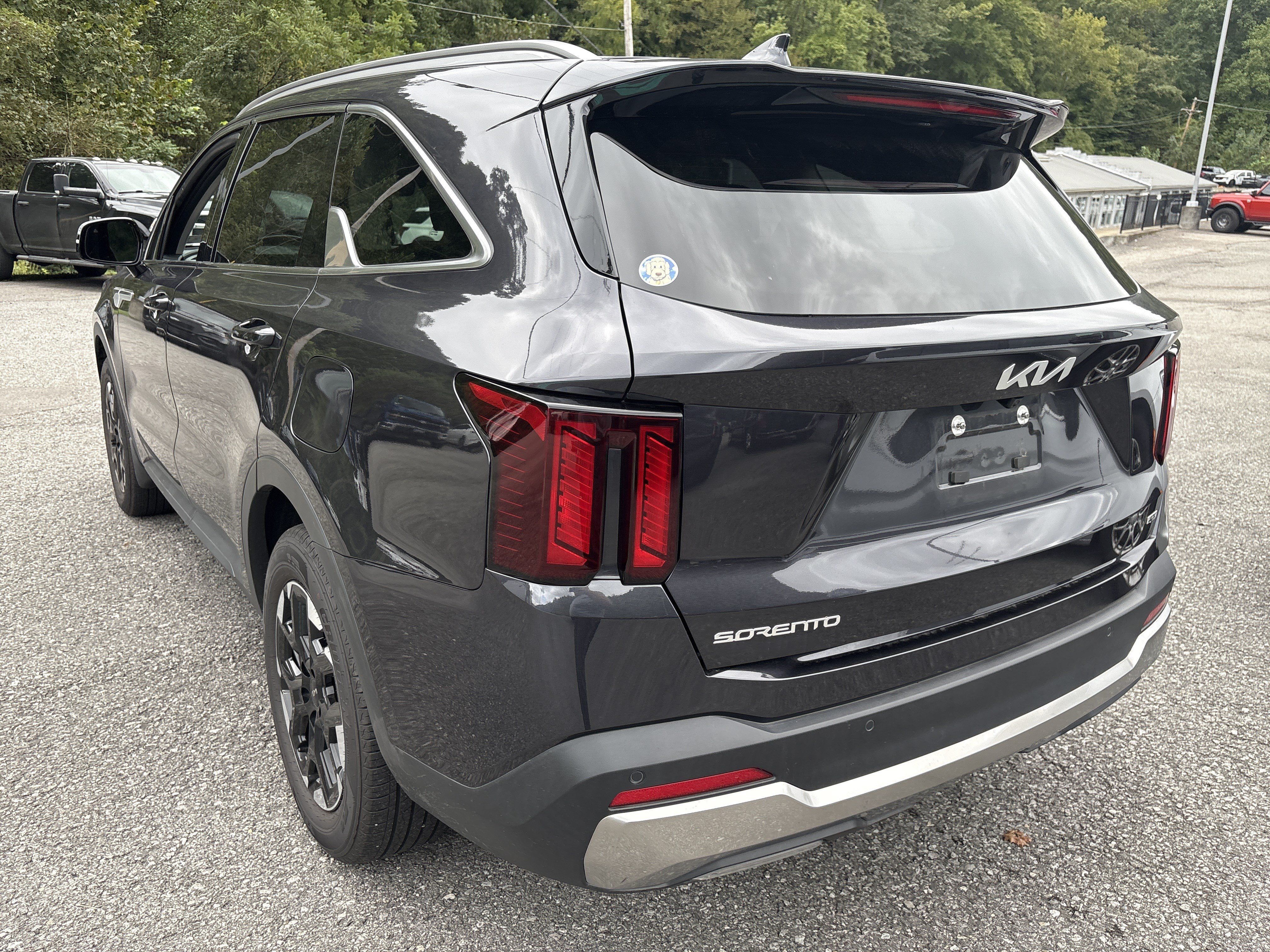 Used 2026 Kia Sorento S AWD/4WD image 6