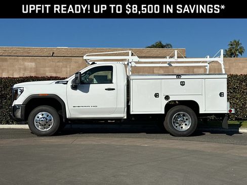 New 2025 GMC Sierra 3500 Pro w/ Convenience Package RWD image 7