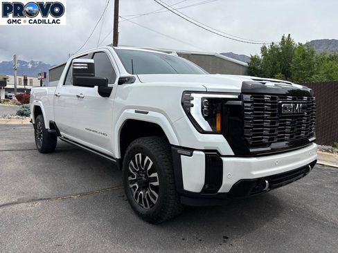 Used 2025 GMC Sierra 2500 Denali Ultimate AWD/4WD image 1