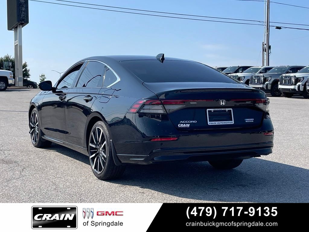 Used 2025 Honda Accord Touring image 5